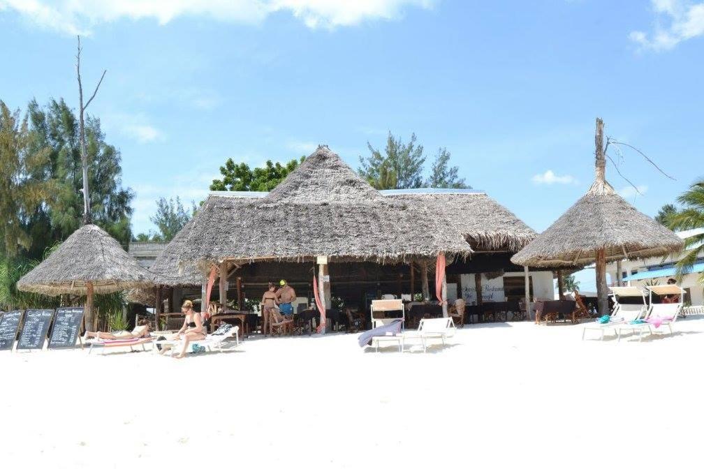 Union Beach Bungalow Nungwi Eksteriør billede