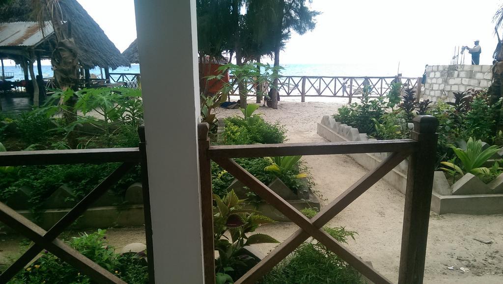Union Beach Bungalow Nungwi Eksteriør billede
