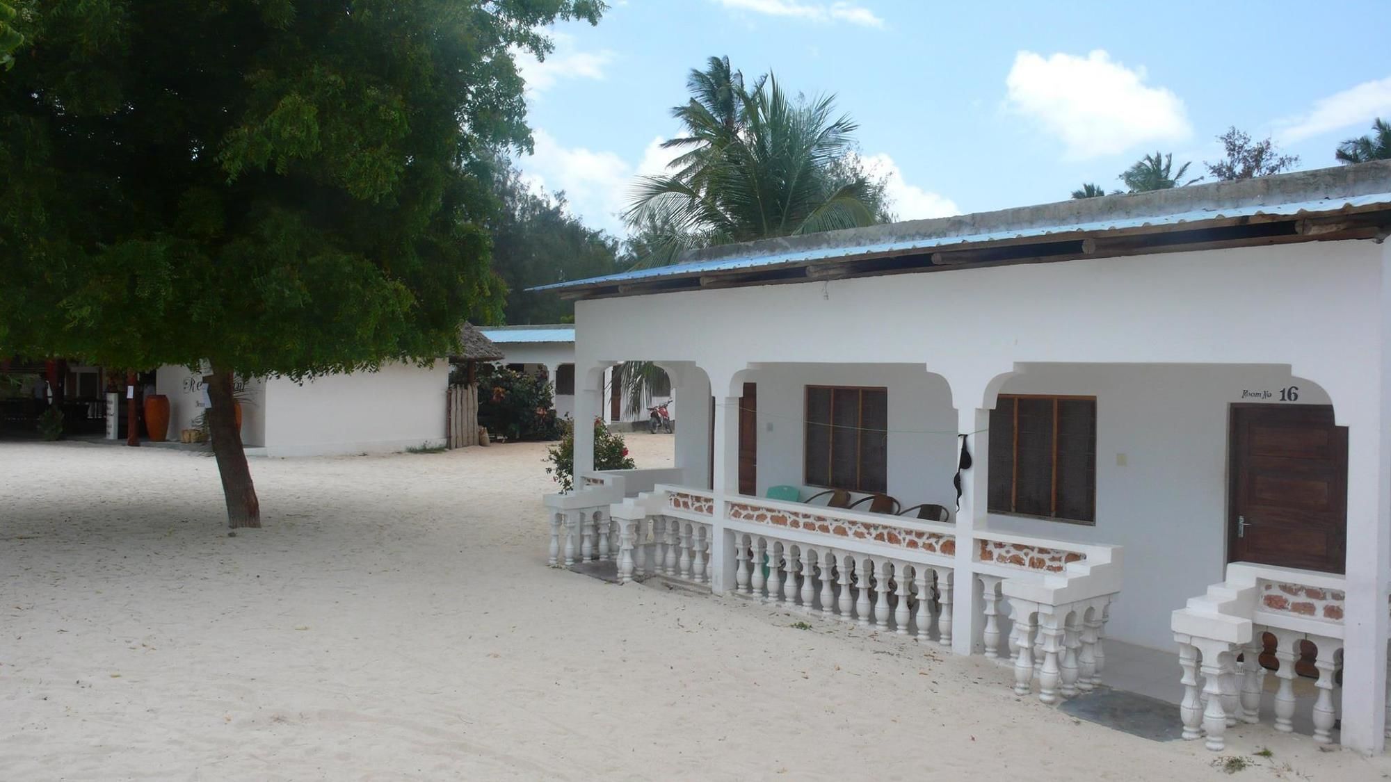 Union Beach Bungalow Nungwi Eksteriør billede
